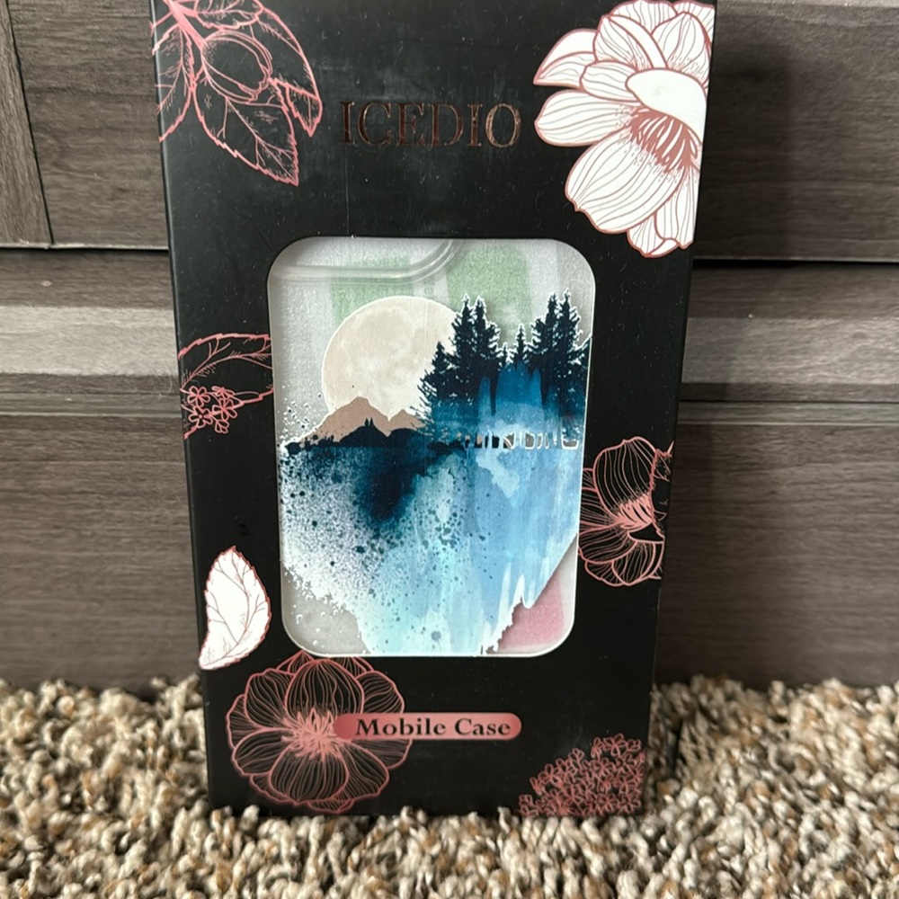 iPhone 13 Max phone case